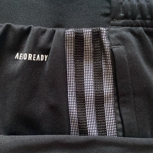 Adidas pants - Picture 6 of 6